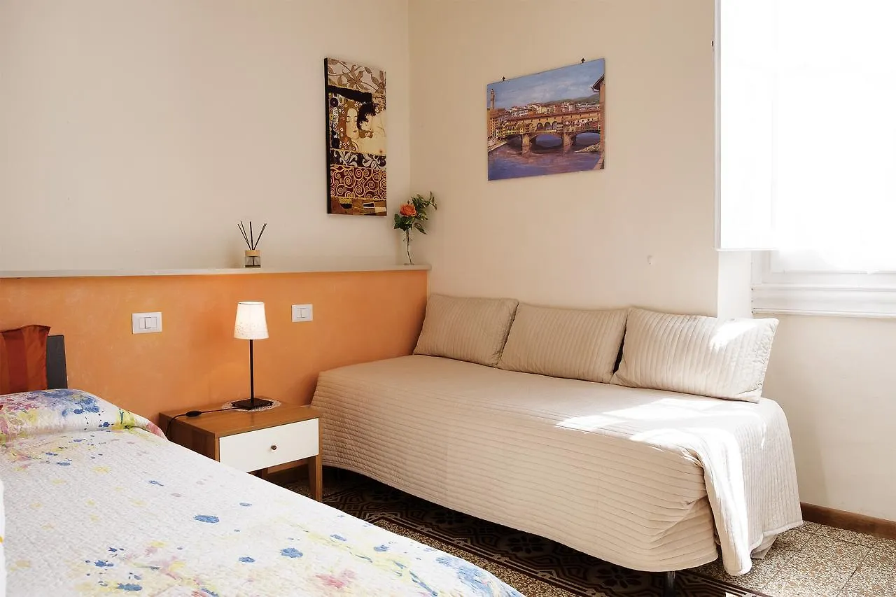 Soggiorno Arcobaleno Florence 3*,